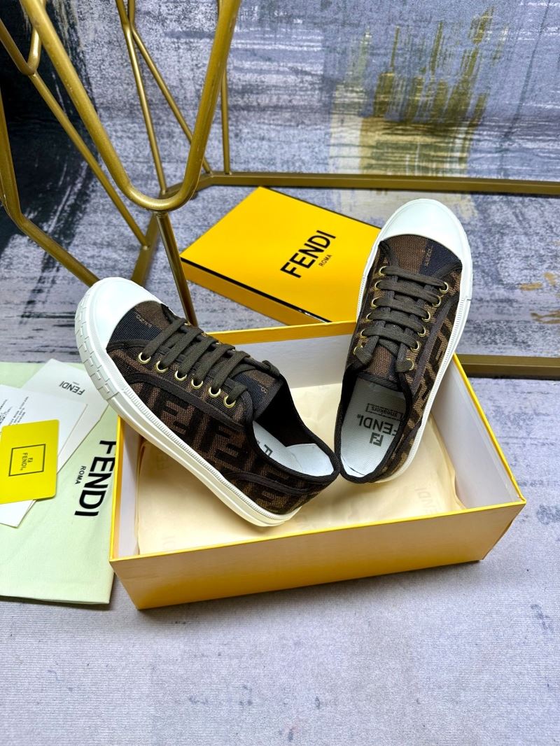 Fendi Low Shoes